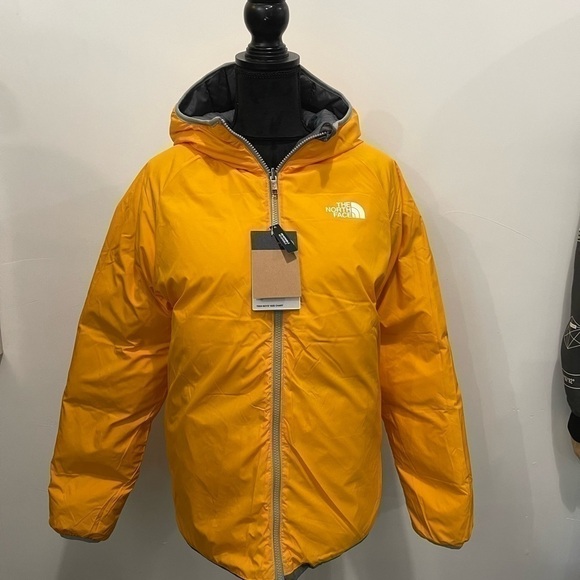 THE NORTH FACE
Boys' Reversible North Down Hooded Jacket - Picture 2 of 8